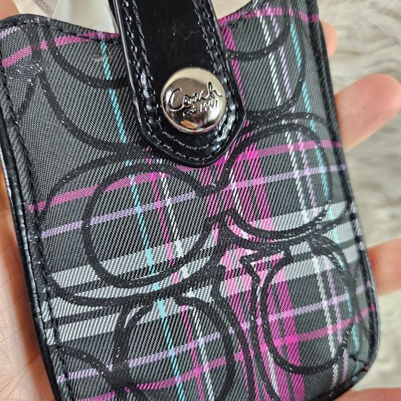 Coach F61214 Puppy Love Black Multi Colour Tartan Electric Case - Picture 3 of 8